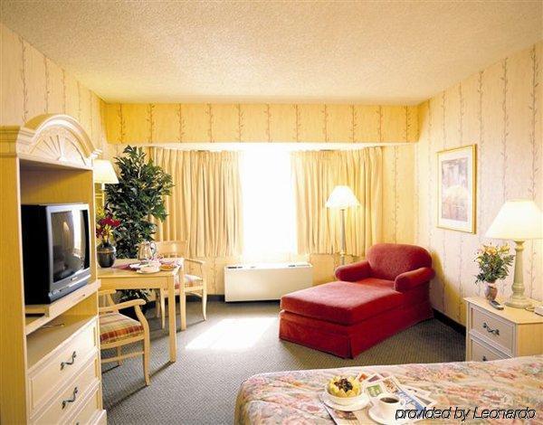 Primm Valley Resort & Casino Room photo